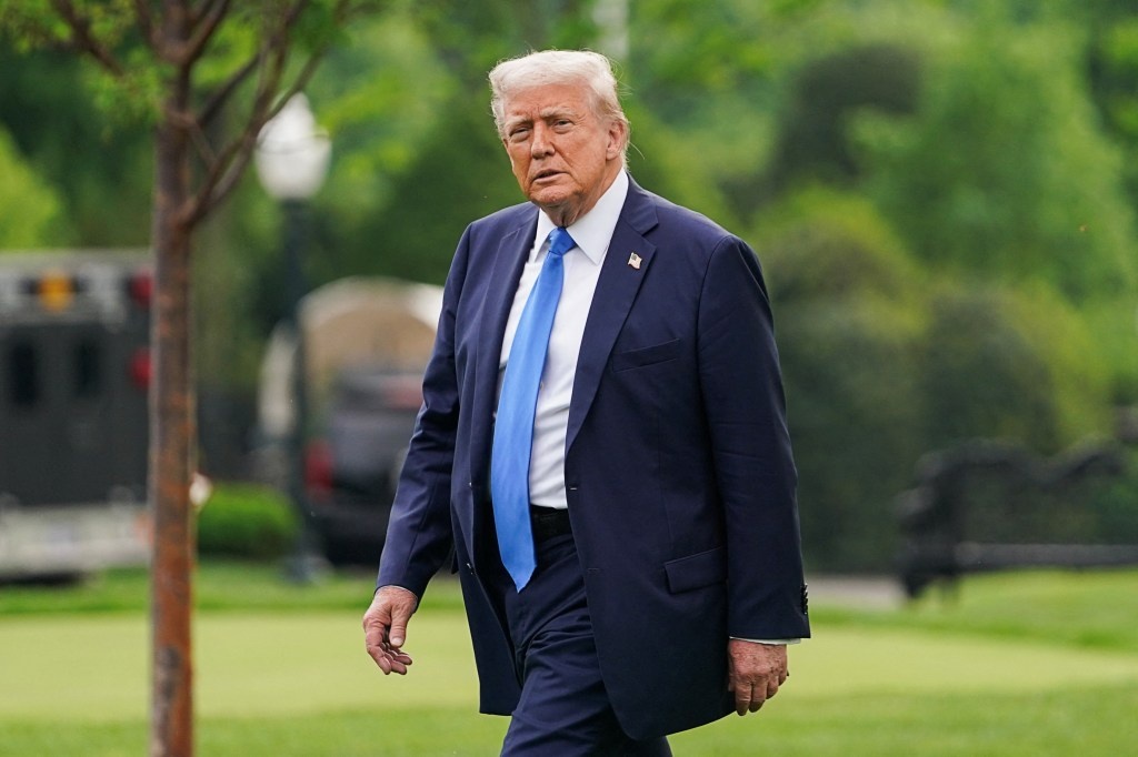 Президент Дональд Трамп заявил, что поручает своему правительству вновь открыть и расширить Алькатрас, печально известную бывшую тюрьму на калифорнийском острове.REUTERS5