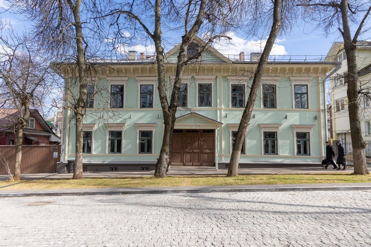 Дом № 18 на улице Короленко в Нижнем Новгороде