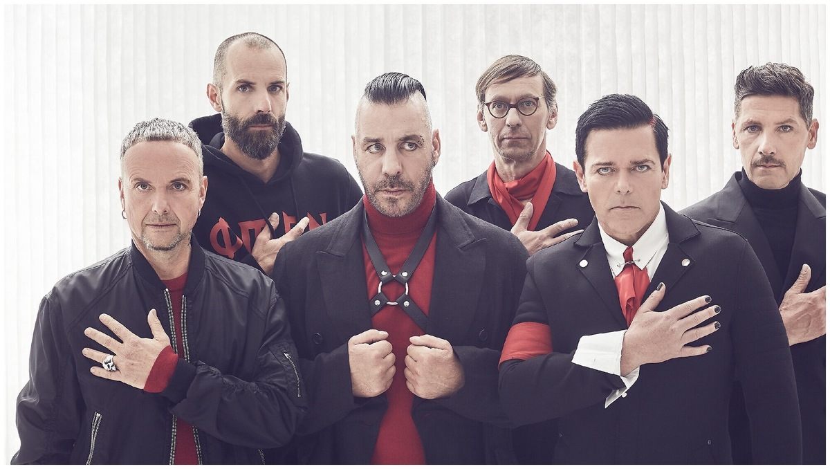 Вот эти парни