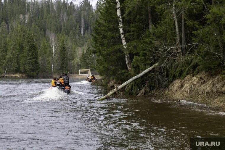 Поиски велись силами МЧС надежды найти человека живым не оправдались. Фото: Сергей Русанов © URA.RU