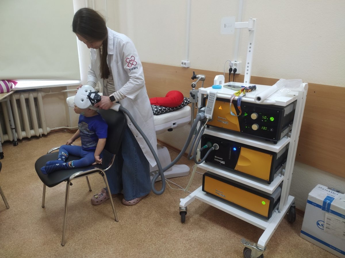    С помощью транскраниальной магнитной стимуляции можно будет влиять на конкретные участки мозга