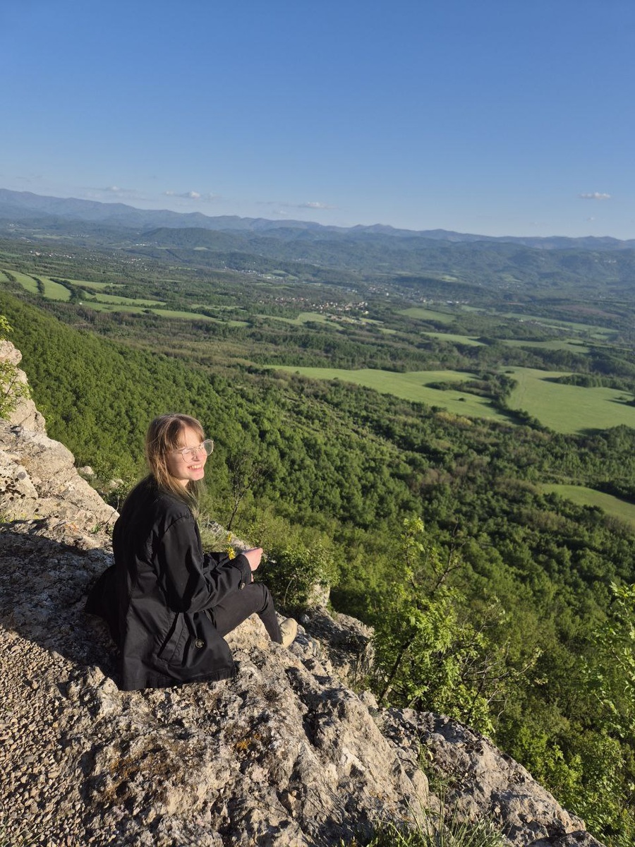 На краю мира.