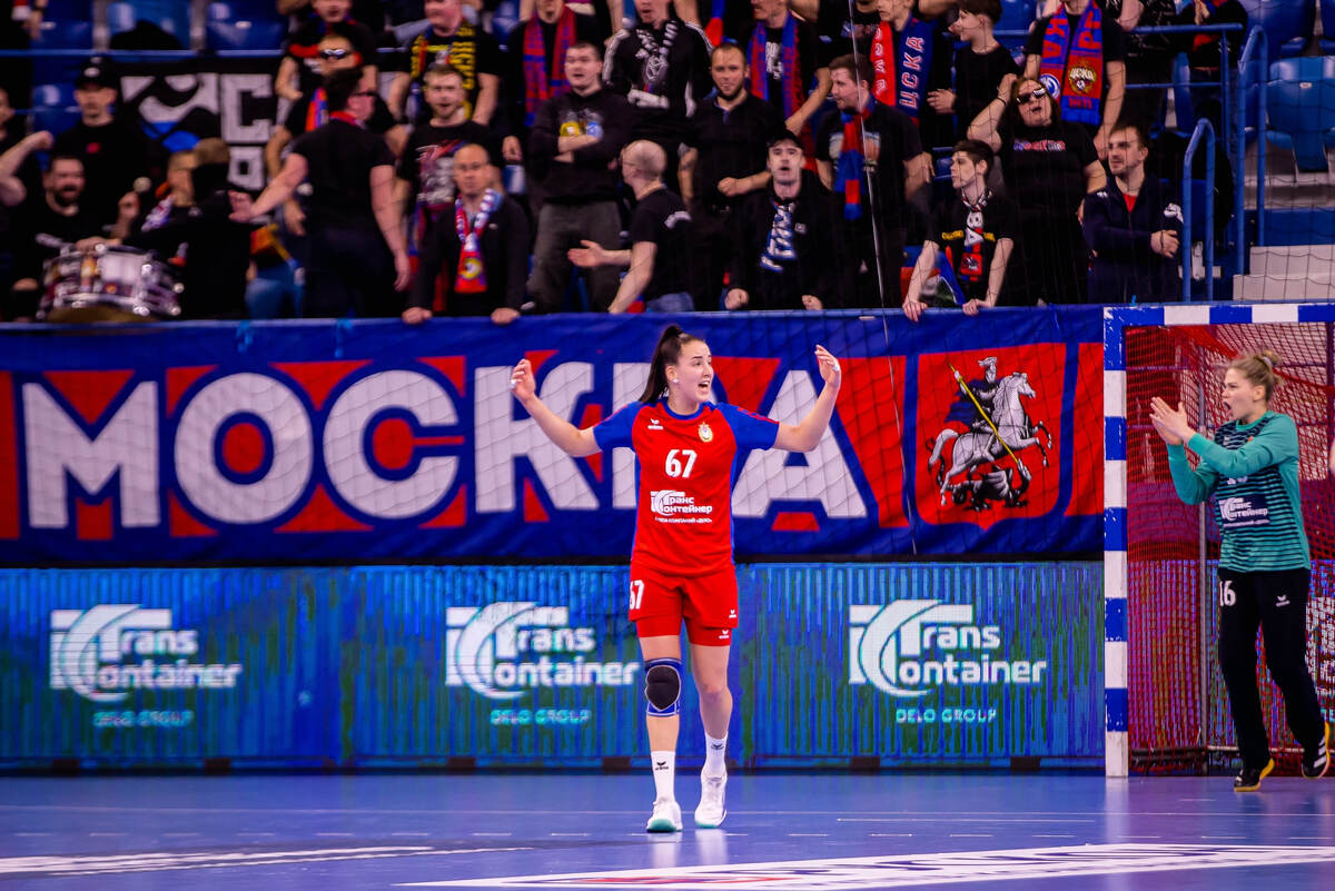    Анастасия Илларионова