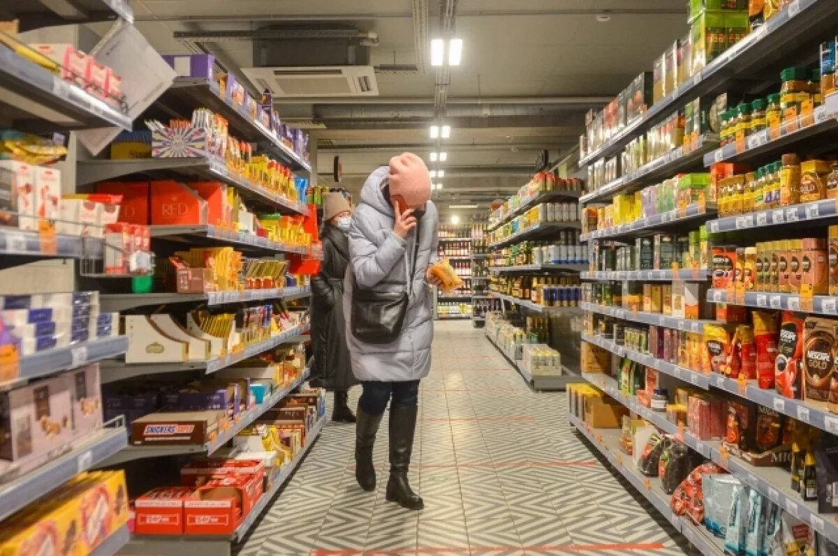    Экономист объяснил, когда импортные товары станут дешевле в России