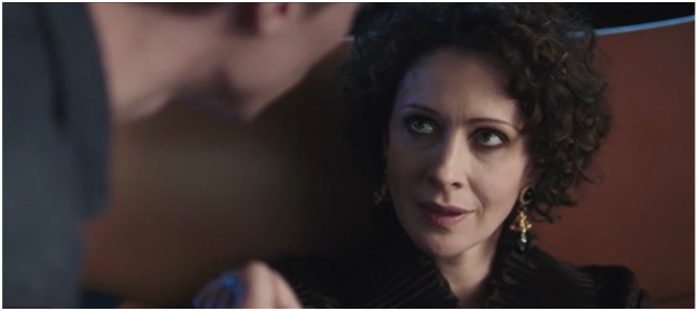 Черная Дама пик,  София Майер, пророчит Андрею судьбу . Скрин из фильма.