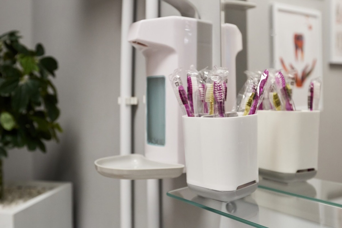 Профессиональная гигиена в Дентру