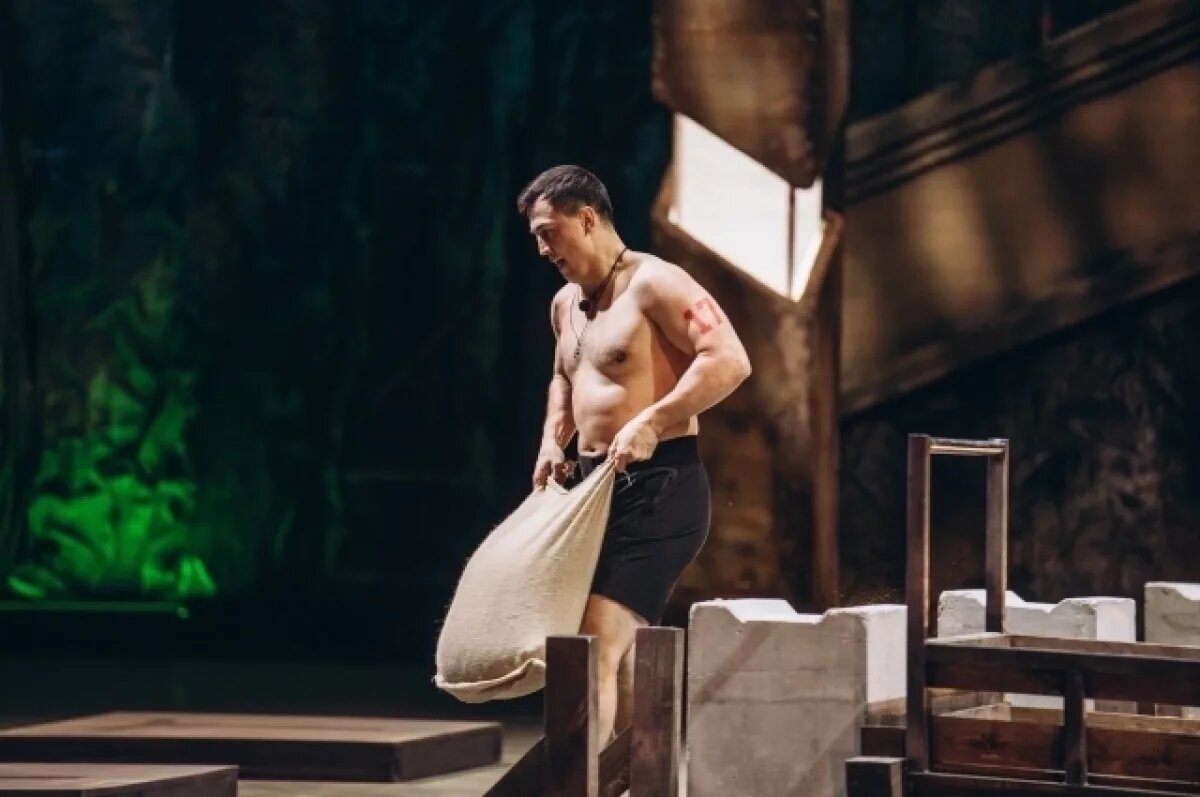    Борец из Новосибирска Роман Власов попал в финал шоу «Титаны»