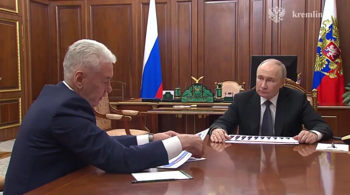    Встреча президента Владимира Путина с мэром Москвы Сергеем Собяниным. Фото: скриншот видео Кремля