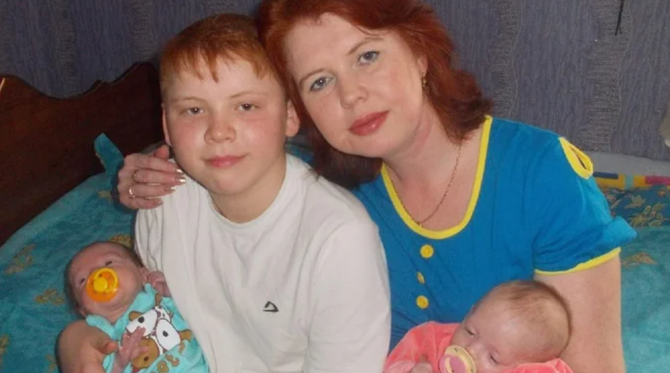 «Прикончил, чтобы не мучились»: отличник-«манифестер» расправился со всей семьей. Никто не мог поверить, что подросток сделал это в одиночку