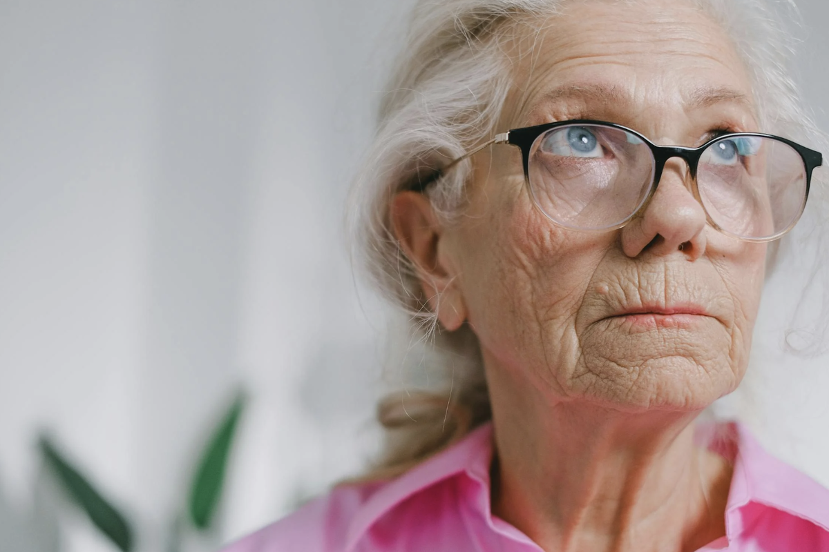 Автор фото с Pexels: SHVETS production: https://www.pexels.com/ru-ru/photo/7545335/