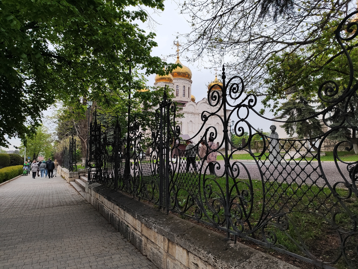 Пушкинский сквер (фото автора)