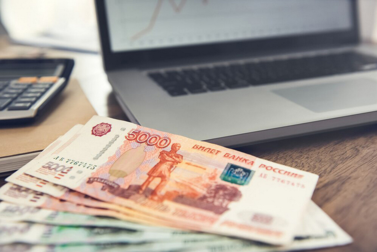    1,5 млн рублей зарплаты задержали сельхозработникам Солнцевского района Курской области