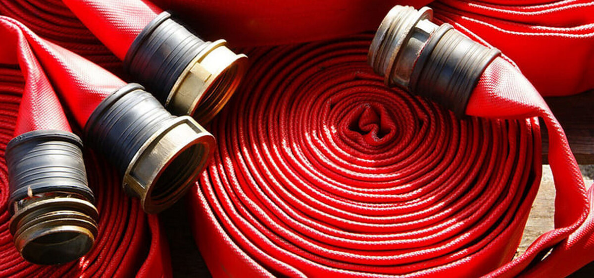    Горе-садовод украл 6 пожарных рукавов из курской больницы, чтобы поливать капусту