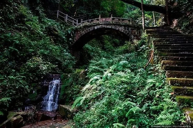 Долина Хэйчжу: глубже в бездну ужаса. Часть 3.