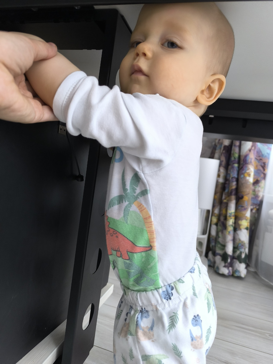 Вот что значит выражение "пешком под стол ходил"