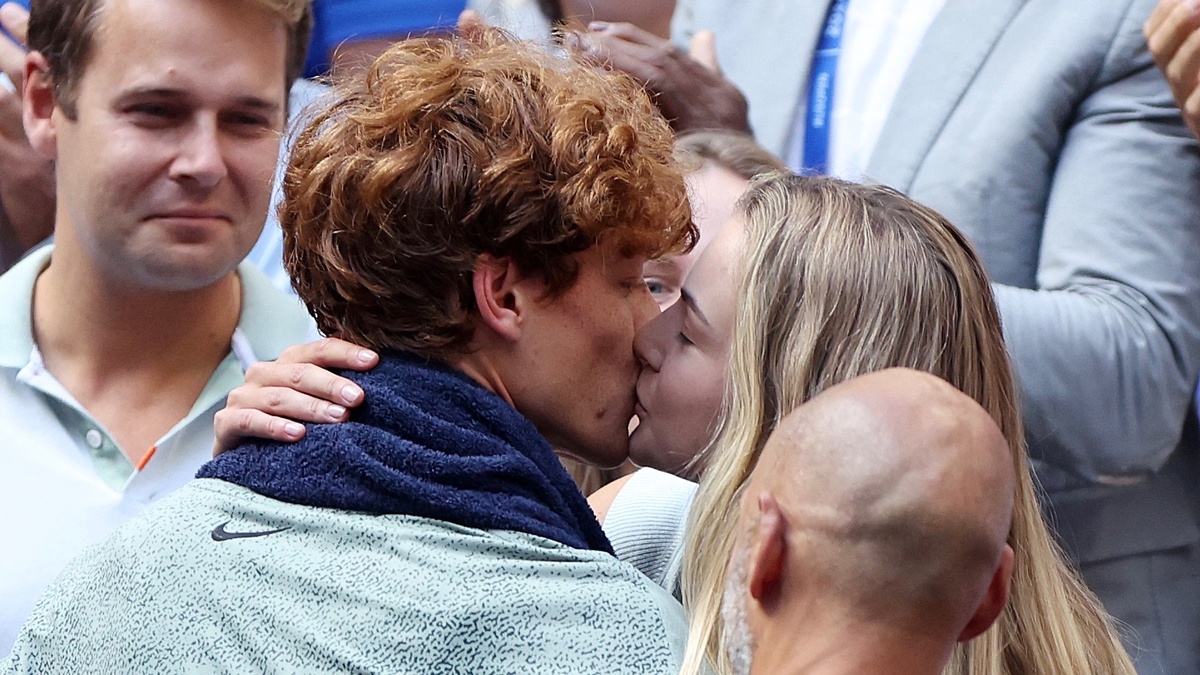     Янник Синнер и Анна Калинская / Matthew Stockman/Getty Images