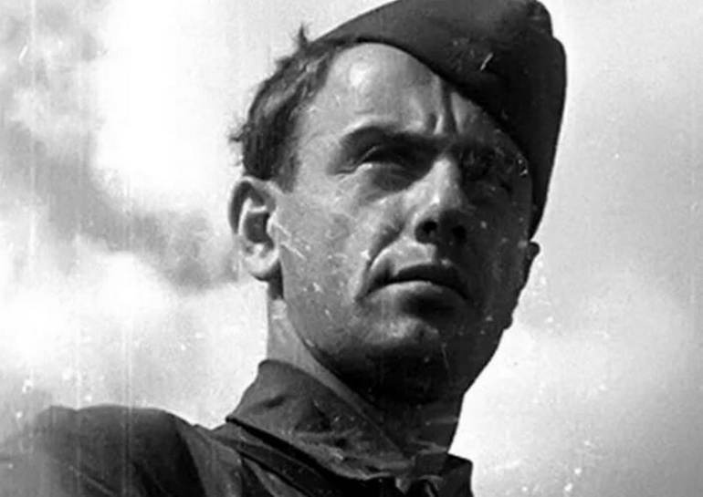 Евгений Долматовский