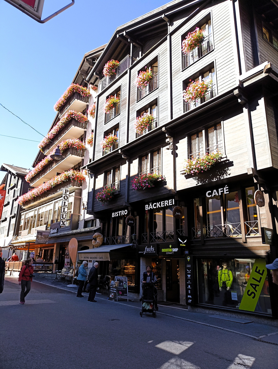 На улицах Церматта