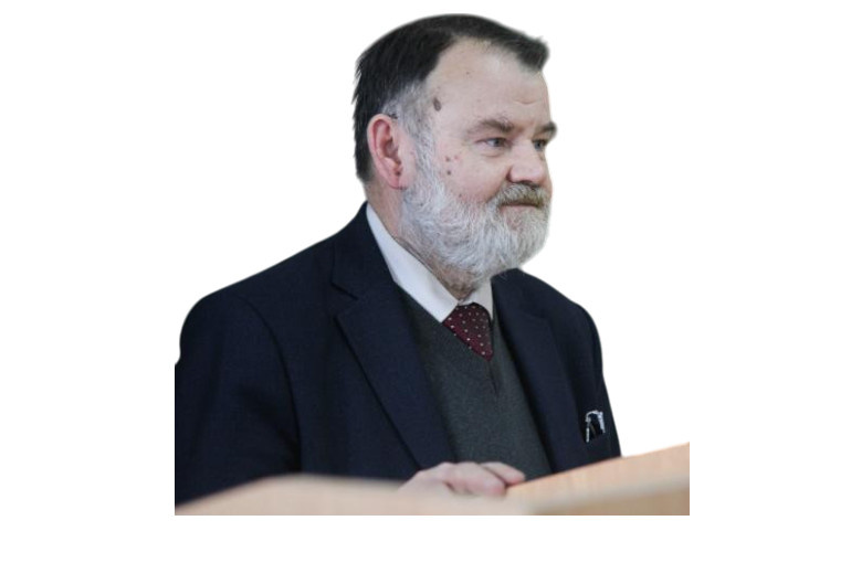 Олег Хлобустов