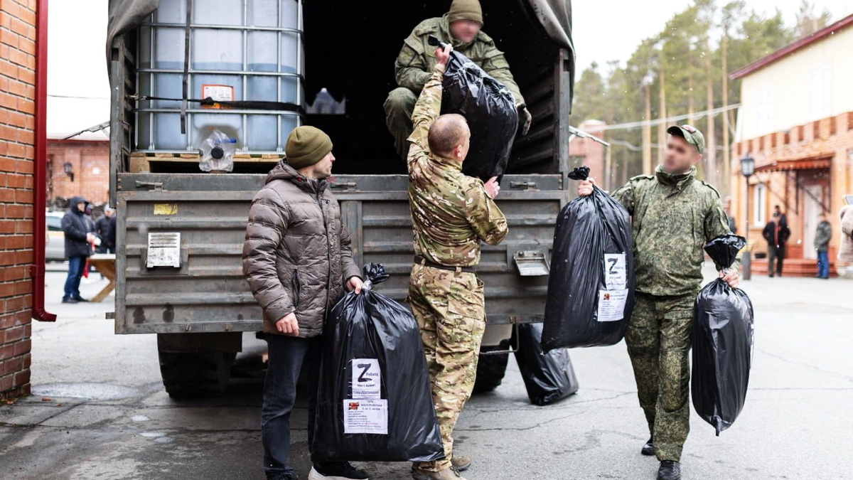    20 тонн гуманитарной помощи отправили сургутяне в зону СВО