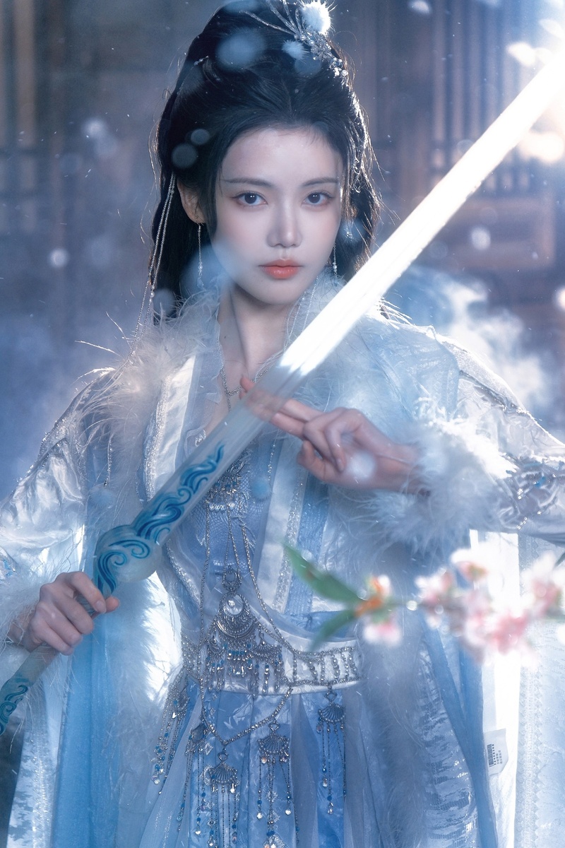 «Вечное цветение персиков / The Blossoming Love» актриса Сунь Чжэньни