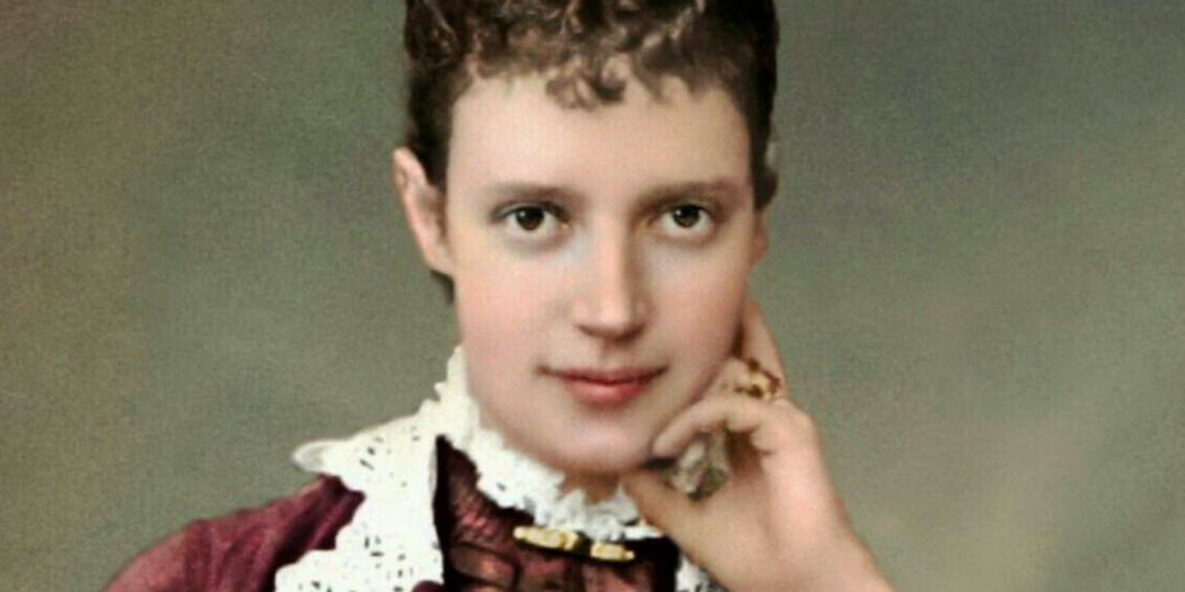 Как выглядела вещь в память об убитом сыне, которую Мария Федоровна носила до самой смерти?