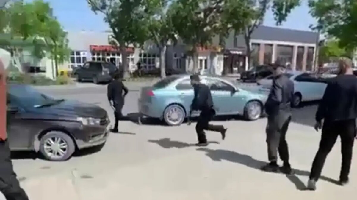    Кадр видео из Махачкалы.