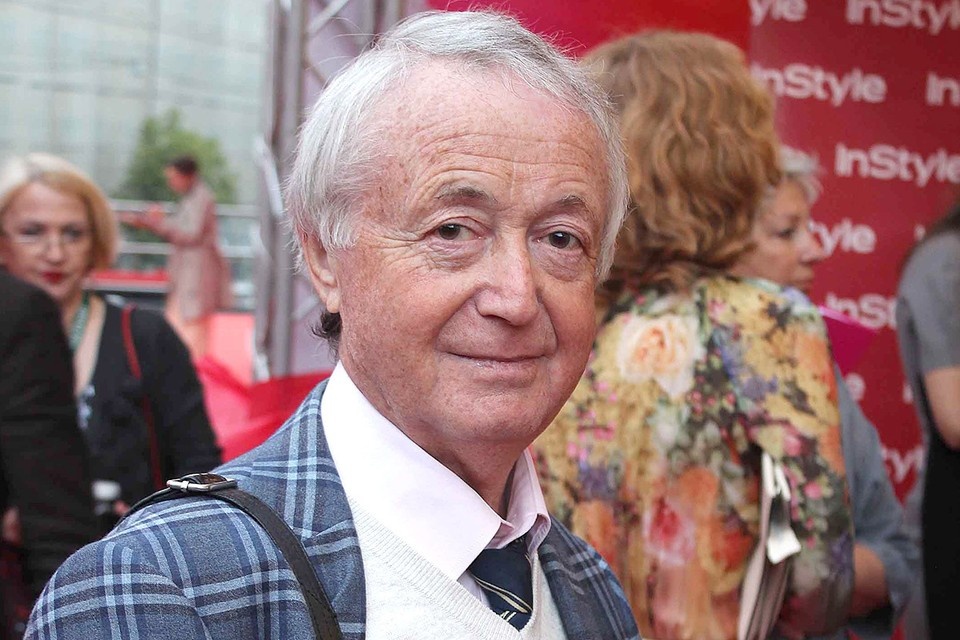    Лион Измайлов Артем КОСТЕНКО