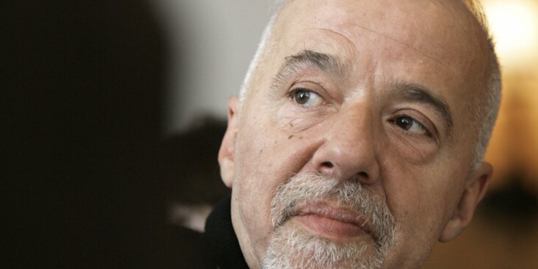 Что ждет одинокую женщину в старости: 3 важные цитаты Пауло Коэльо