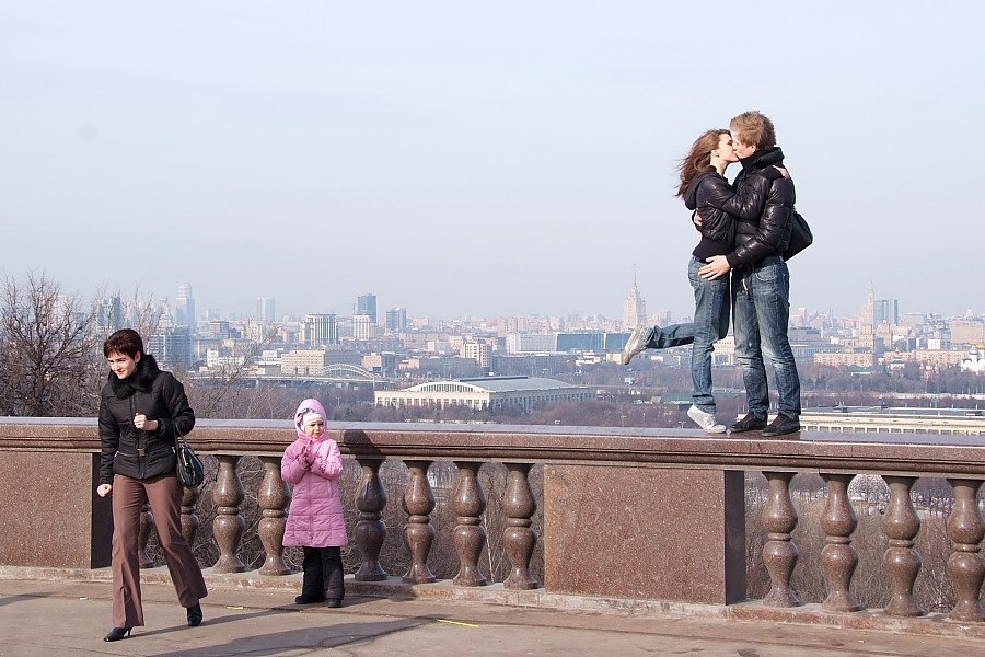 Пешие прогулки по Москве в теплой компании: анонсы в Телеграм-канале t.me/ya_moscow