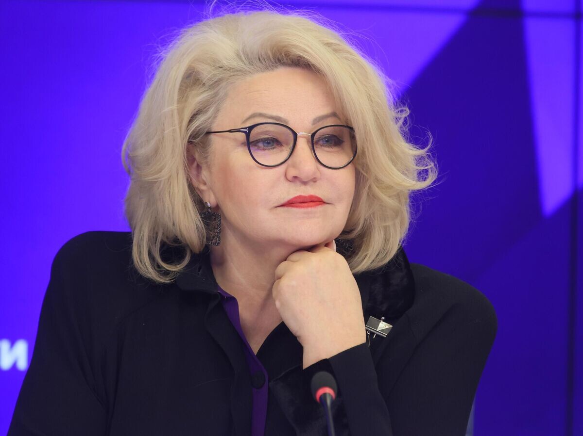    Председатель Комитета Государственной Думы Российской Федерации по вопросам семьи, женщин и детей Нина Останина© РИА Новости / Виталий Белоусов