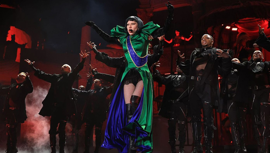 Полиции удалось предотвратить взрыв на рекордном концерте певицы (Источник: Kevin Mazur / Getty Images)