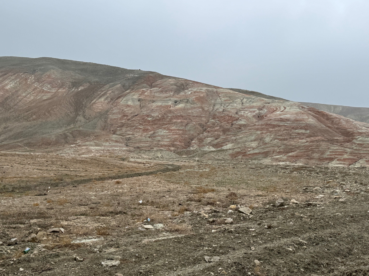 Фото автора (цветные горы)