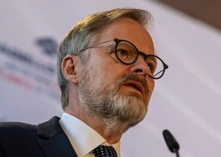    Фиала напомнил о заслуге Чехии в поставке 500 тыс. снарядов только в этом году