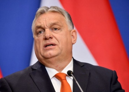    Орбан: Зеленский и бюрократы в Брюсселе не смогут заставить венгров поддержать вступление Украины в Евросоюз