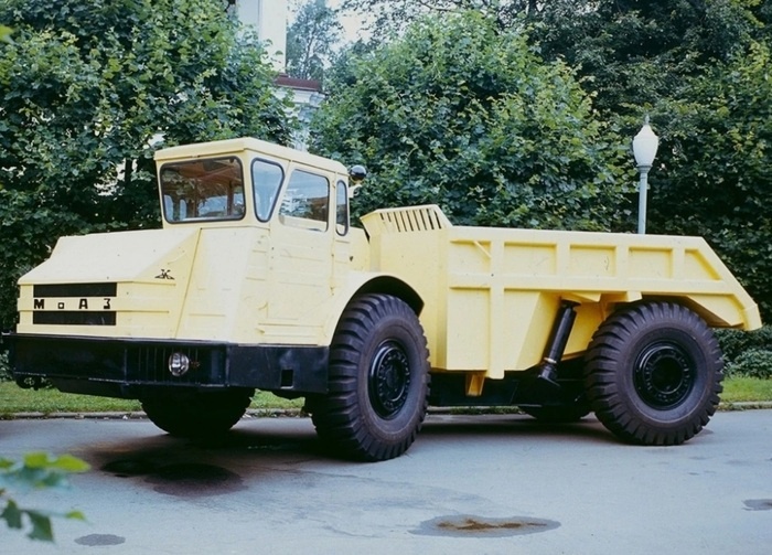 МоАЗ-6401-9585 был пущен в серию в 1971 году/ Фото: autopedia.fandom.com