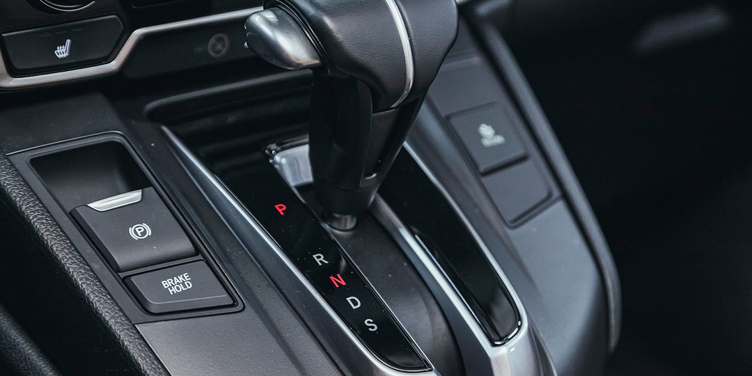 Почему "автоматы" боятся пробок? 3 ошибки, которые убивают коробку за 10,000 км