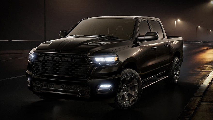    На фото: Ram 1500 Express