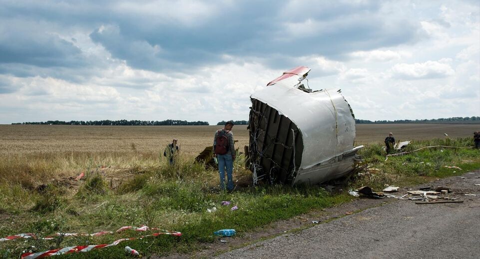    Место крушения рейса MH-17, 22 июля 2014 года. Dai Tianfang / www.globallookpress.com