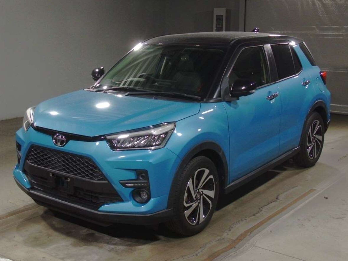 Фото с аукциона, листайте.