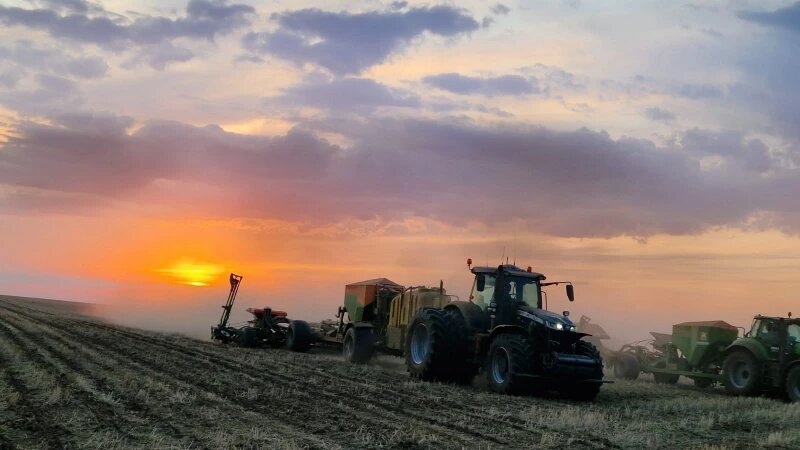     Посевная на алтайских полях Минсельхоз Алтайского края
