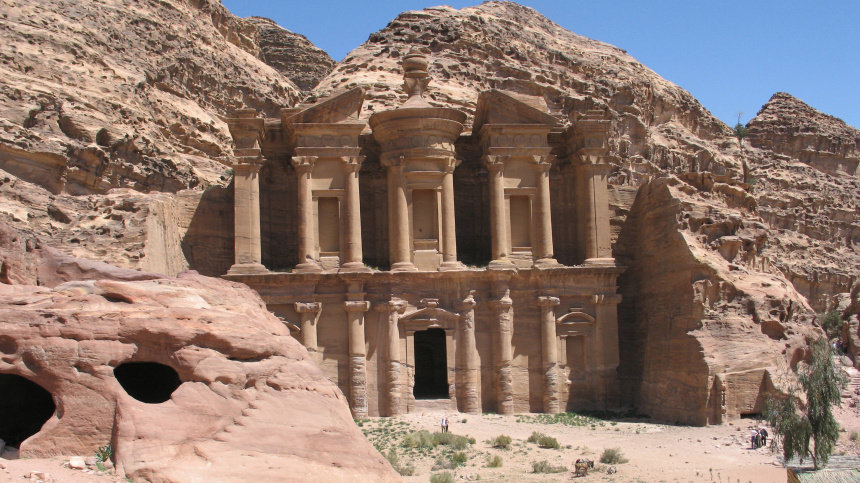    Фото: www.globallookpress.com/Nicolas Pierre / GODONG; 5-tv.ru