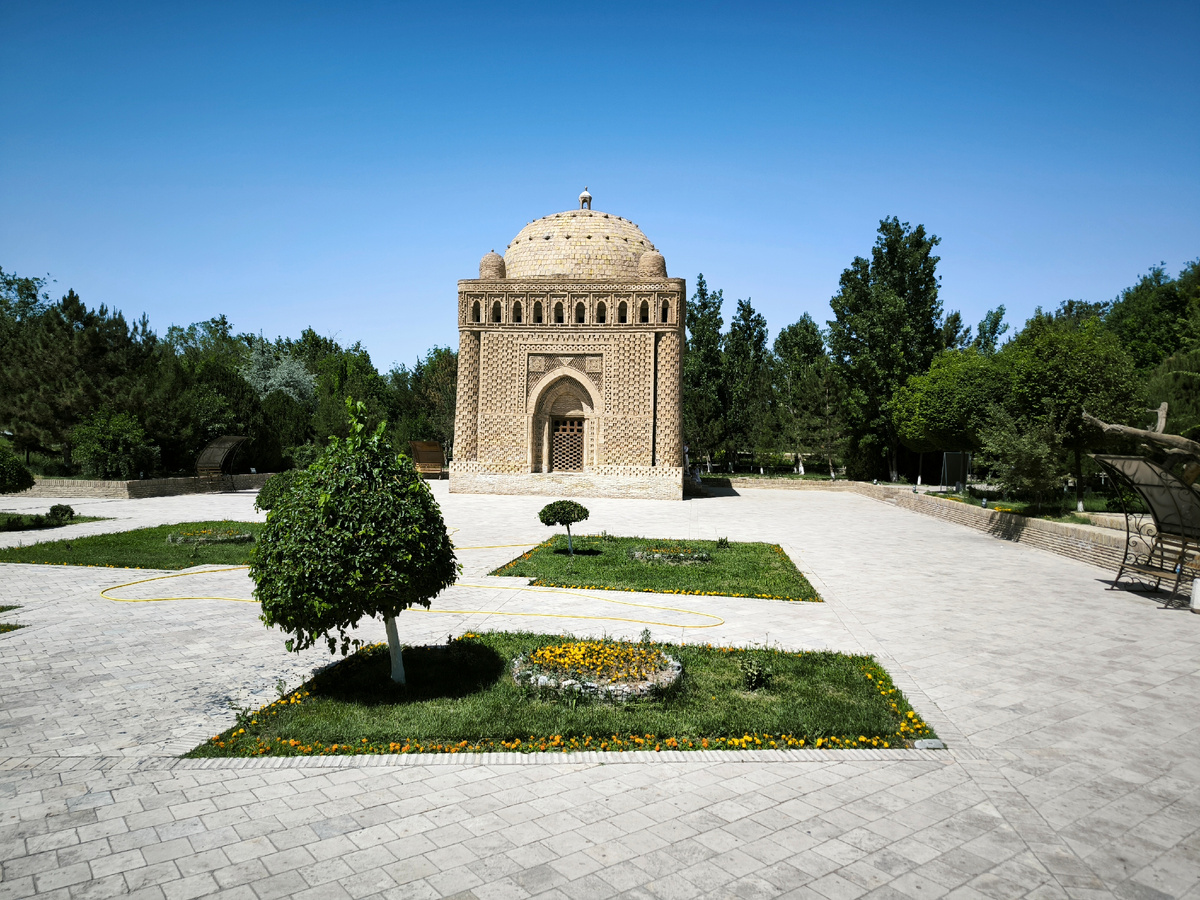 Мавзолей Исмаэля Сомони