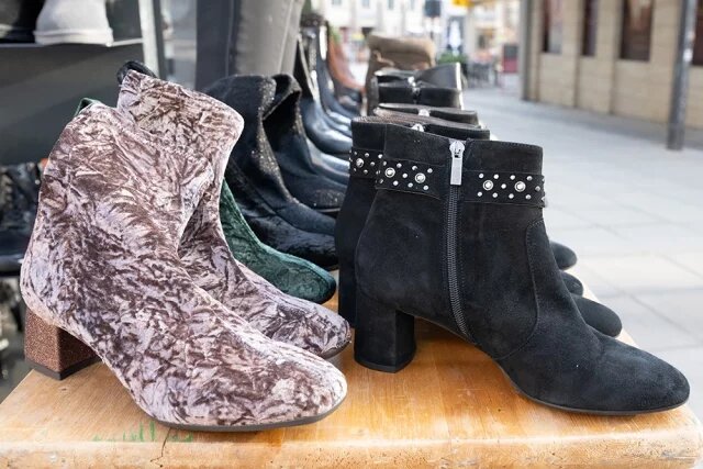    Что за простой способ, как проверить качество обуви в магазине?