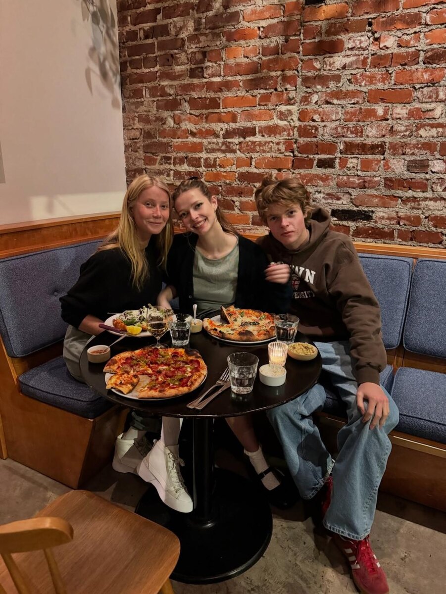 @gwynethpaltrow/запрещенная сеть