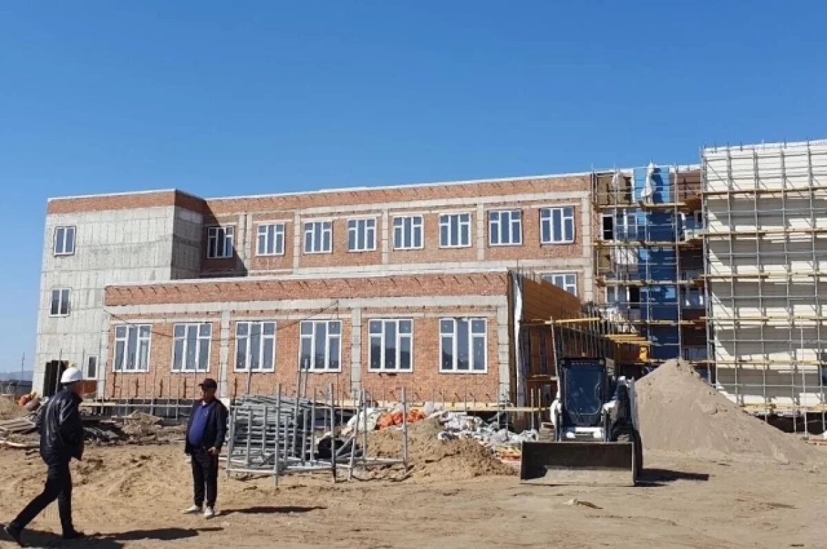    Прокурор потребовал ускорить стройку детсада в Чите