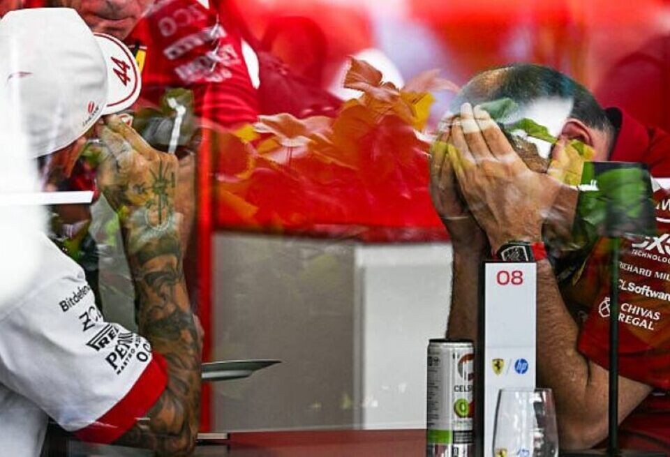    Фотографы запечатлели эмоциональный разговор Хэмилтона и ВассёраСоцсети