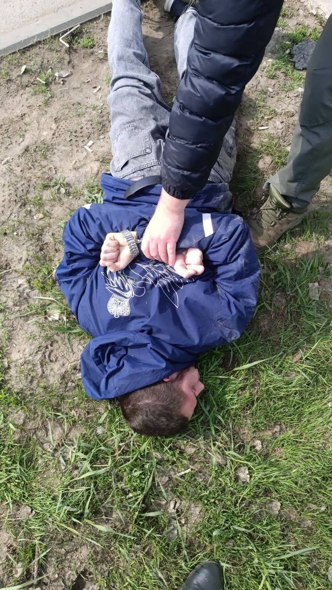 Задержание курьера