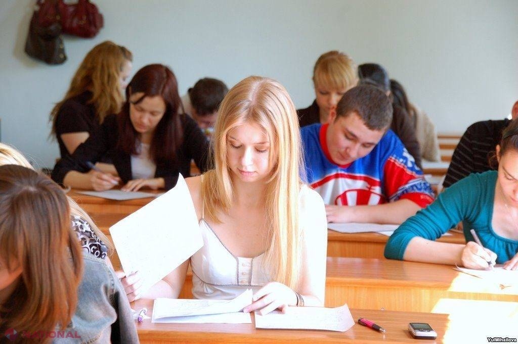 Нина абитуриент