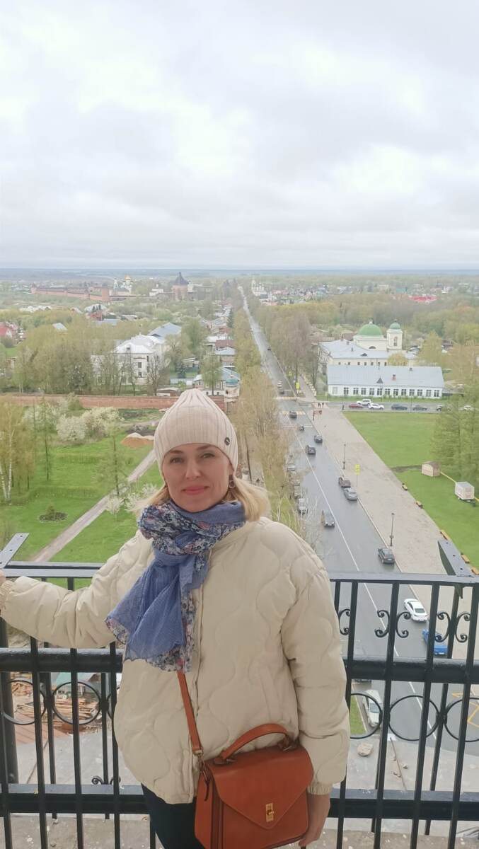 Вид с колокольни Ризоположенского монастыря в Суздале.